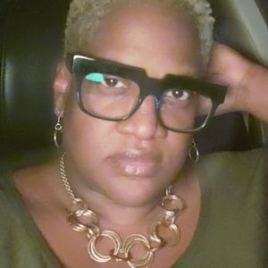 Meet your Posher, A'frica